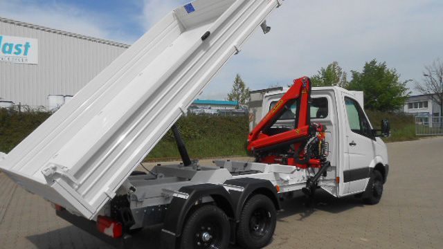Transporter Kunath Ladekranaufbau mit Kipper von Kunath Fahrzeugbau GmbH in Roßwein & Döbeln