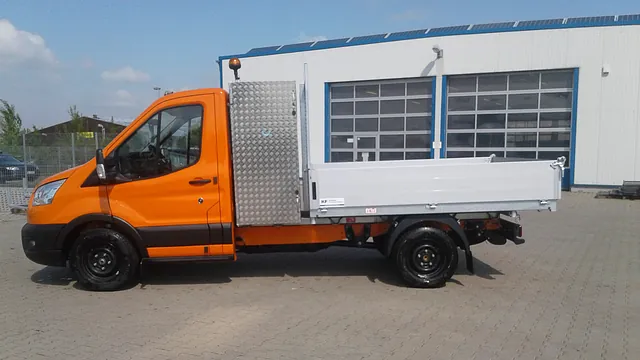 Transporter Kunath Leichtbaukipper von Kunath Fahrzeugbau GmbH in Roßwein & Döbeln