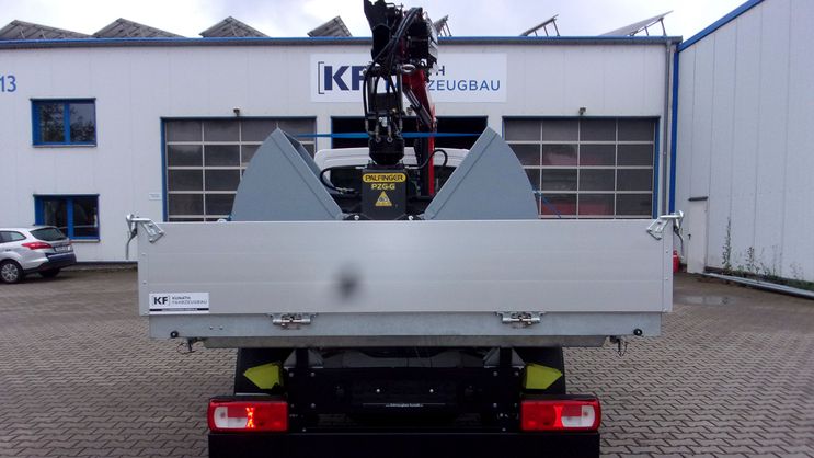 Transporter Kunath Ladekranaufbau mit Kipper von Kunath Fahrzeugbau GmbH in Roßwein & Döbeln