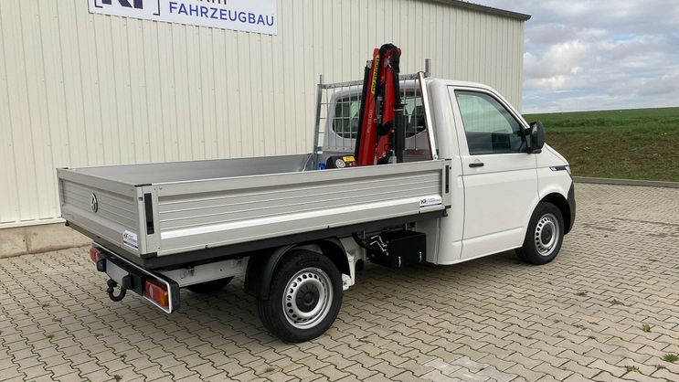 Transporter Kunath Ladekranaufbau mit Pritsche von Kunath Fahrzeugbau GmbH in Roßwein & Döbeln