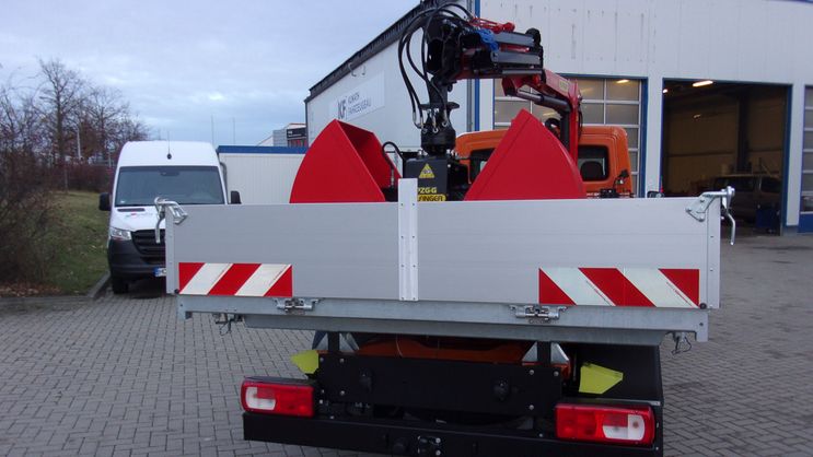 Transporter Kunath Ladekranaufbau mit Kipper von Kunath Fahrzeugbau GmbH in Roßwein & Döbeln