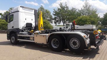 MB Arocs mit Paldinger PH T20a Abrollkipper