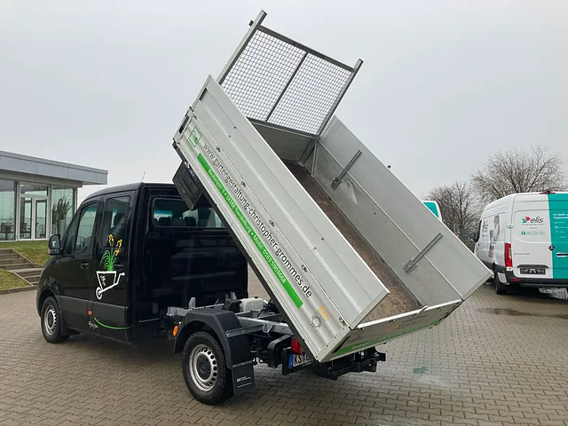 Spezialfahrzeug für das Baugewerbe in Leipzig/Dresden von Kunath Fahrzeugbau