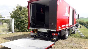 LKW Koffer mit Ladebordwand von Kunath Fahrzeugbau GmbH in Roßwein & Döbeln