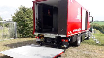 LKW Koffer mit Ladebordwand von Kunath Fahrzeugbau GmbH in Roßwein & Döbeln