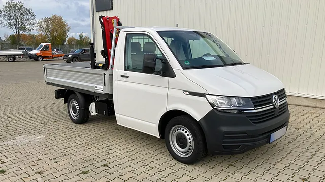 Transporter Kunath Ladekranaufbau mit Pritsche von Kunath Fahrzeugbau GmbH in Roßwein & Döbeln