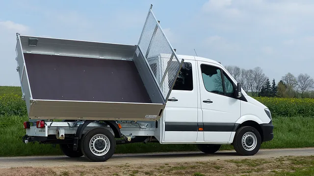 Transporter Kunath Leichtbaukipper von Kunath Fahrzeugbau GmbH in Roßwein & Döbeln